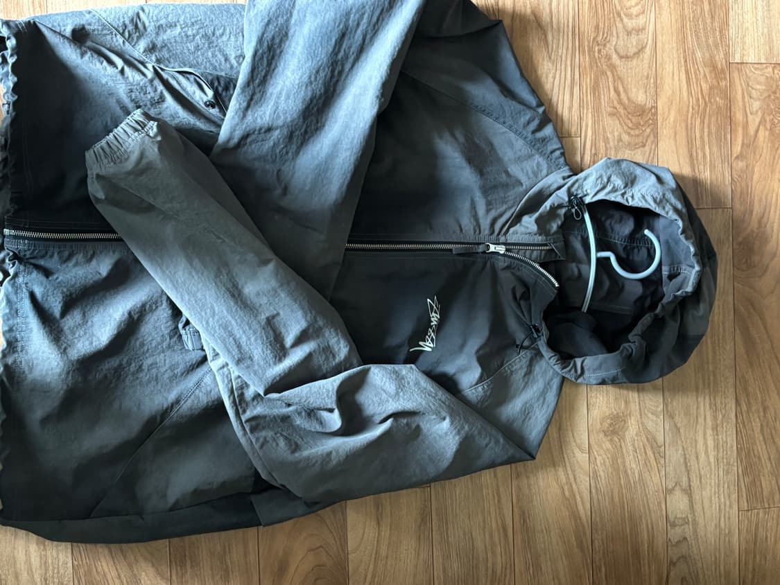 스투시 웨이브 다이 비치 쉘 자켓 블랙 상품이미지2