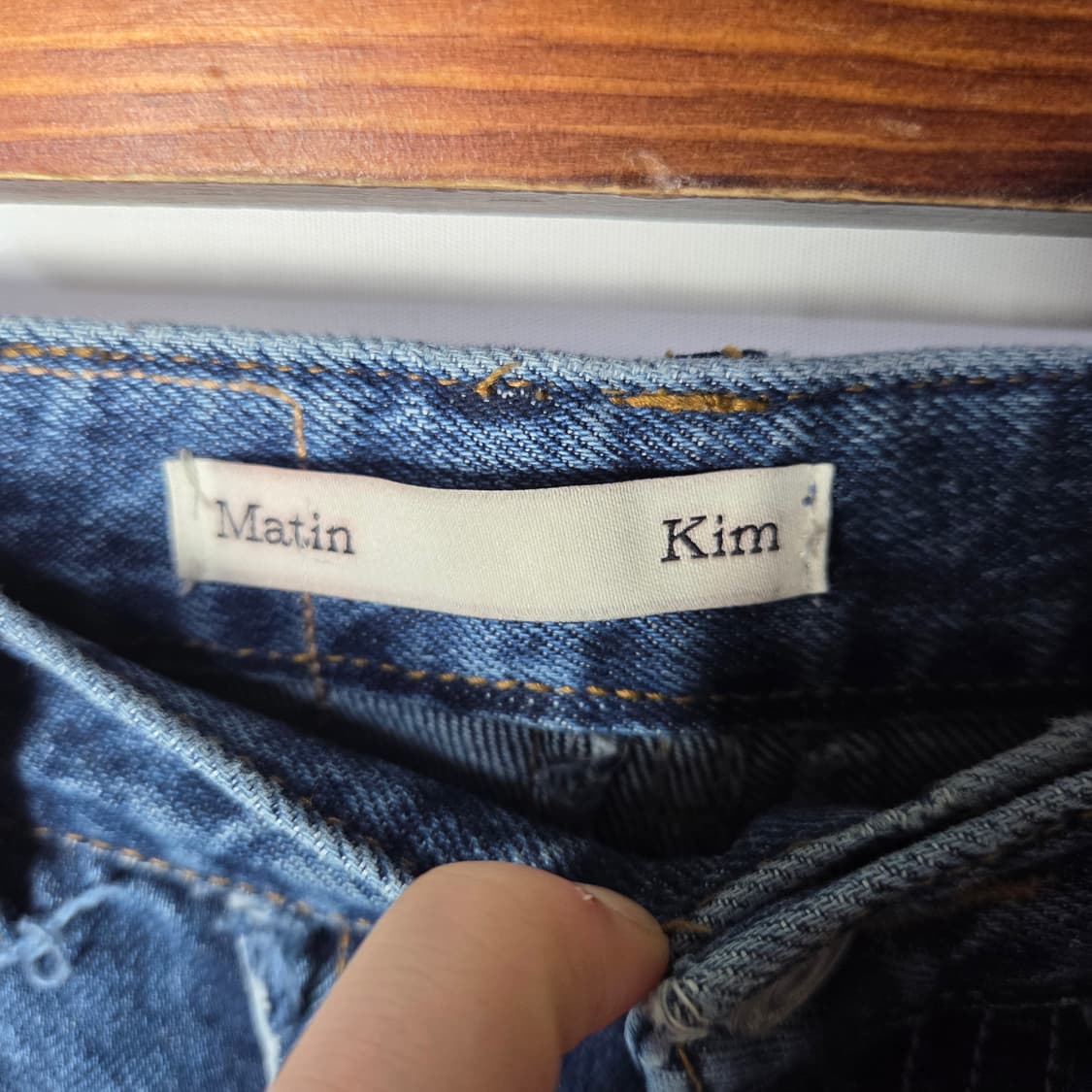 [Matin Kim] 마뗑킴 컷팅 루즈 데님팬츠 상품이미지3