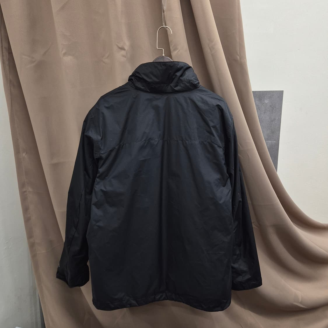 컬럼비아 블랙 바람막이 자켓 105 상품이미지3