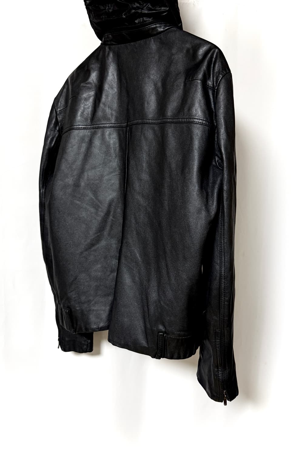 우영미 더블레이어 2zip 램스킨 후드 라이더자켓 상품이미지9