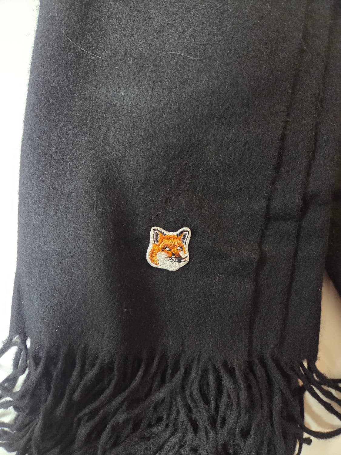 메종키츠네 폭스헤드 블랙 울머플러 상품이미지2