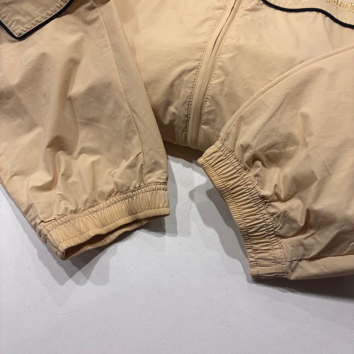 [L] 카파 Kappa 파이핑 우븐 베이지색 바람막이 자켓 D821 상품이미지7