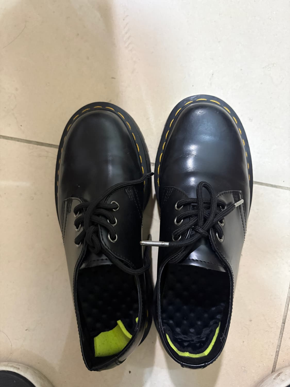 닥터마틴 1461 쿼드 스무스 240 상품이미지1