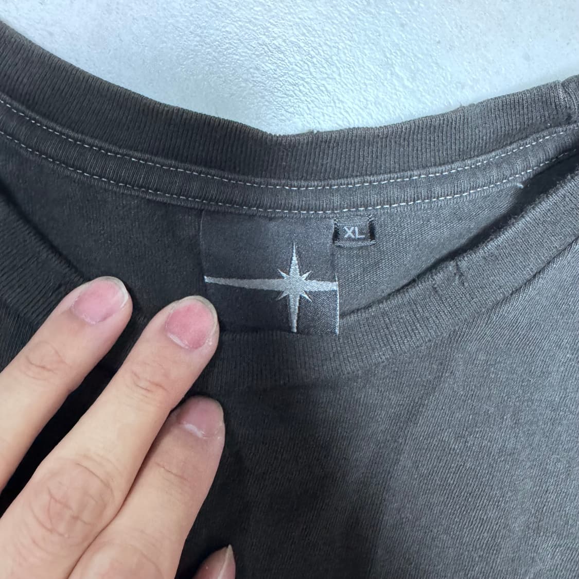 (중고/xl) 틸던 초판 티셔츠 xl 상품이미지3