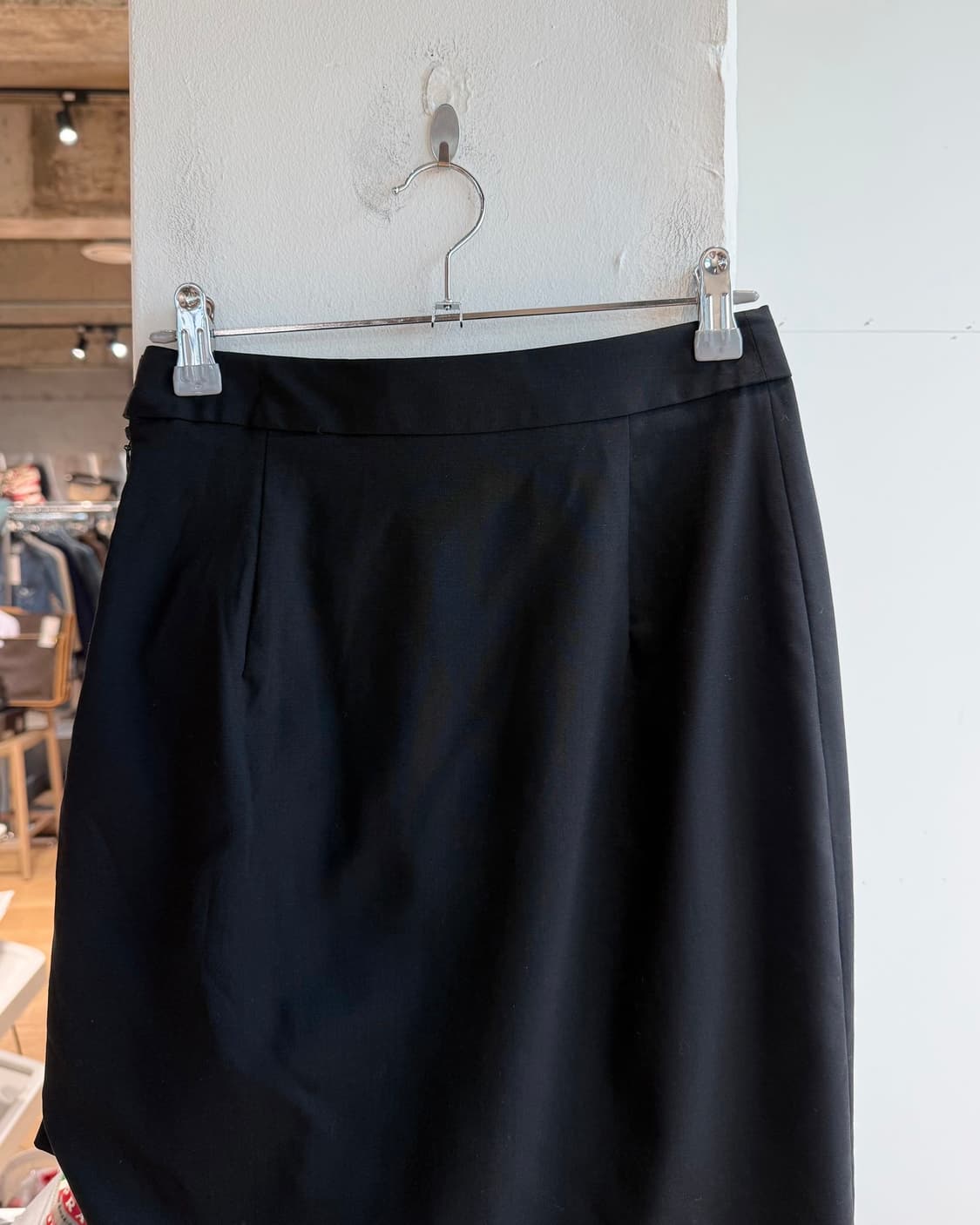 비비안웨스트우드 레드라벨 블랙 드레이프 미디스커트  상품이미지7