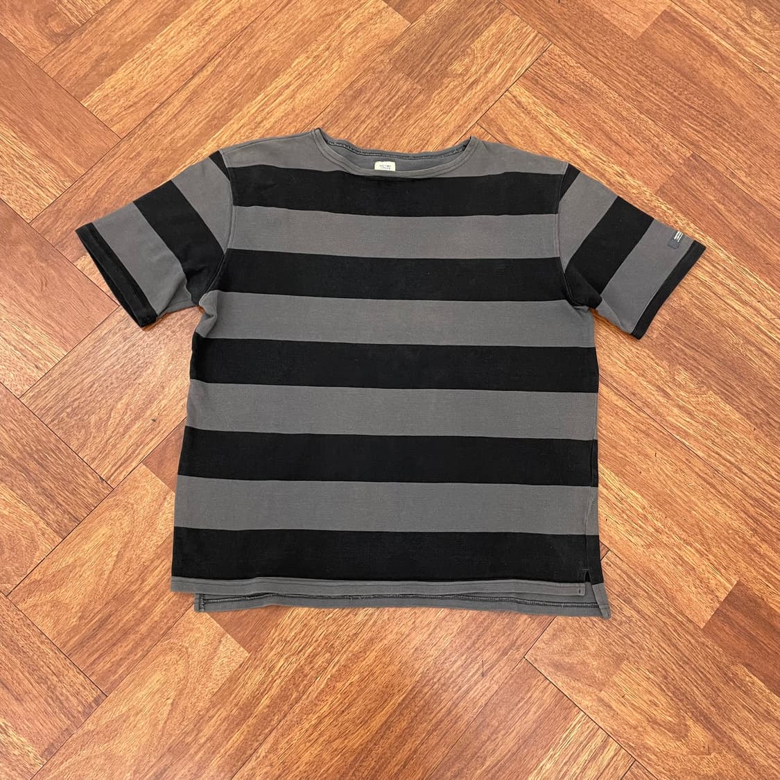 어나더오피스 스트라이프 반팔 상품이미지1