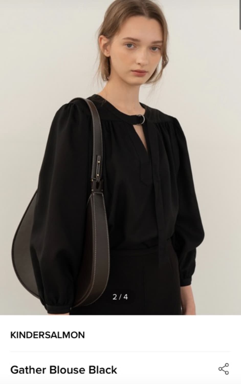 킨더살몬  gather blouse black 상품이미지1