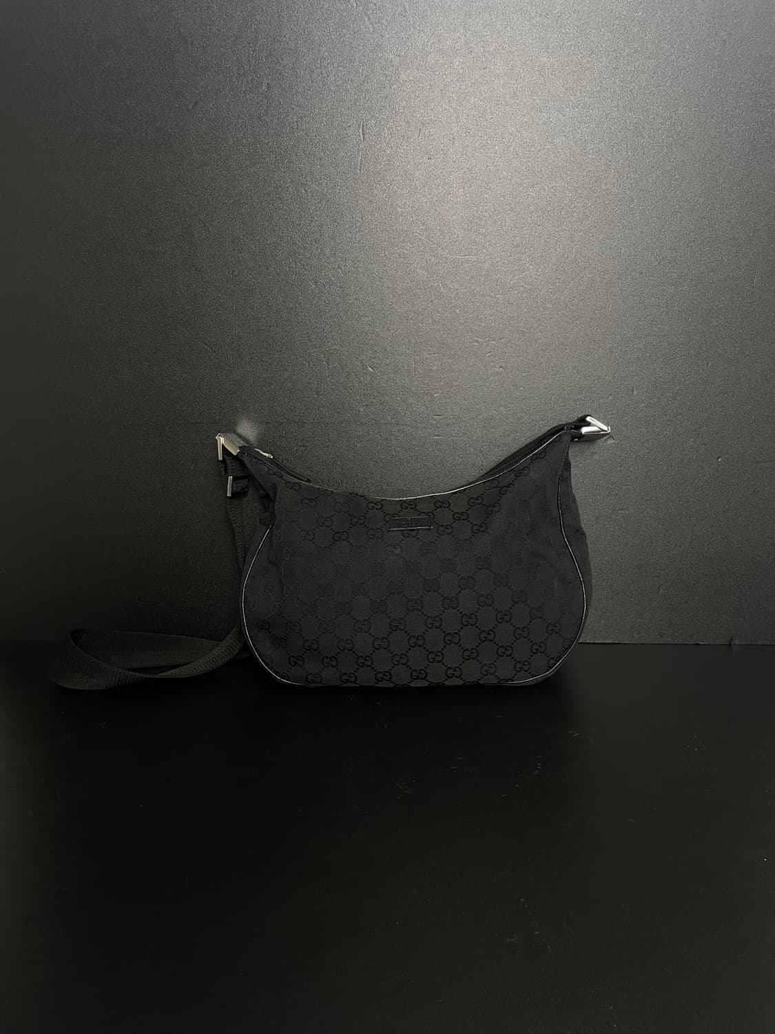 GUCCI 구찌 GG 캔버스 블랙 호보백 숄더백 상품이미지2