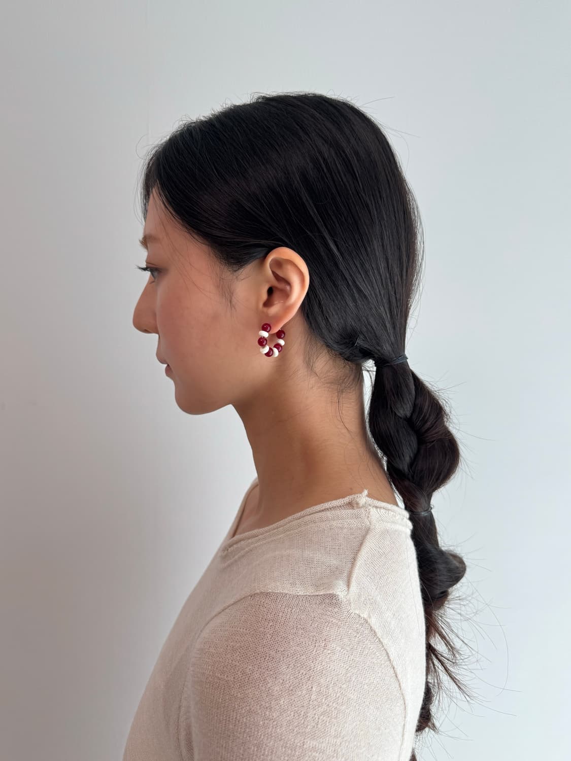 Berry Cream Hoop Earrings 상품이미지2