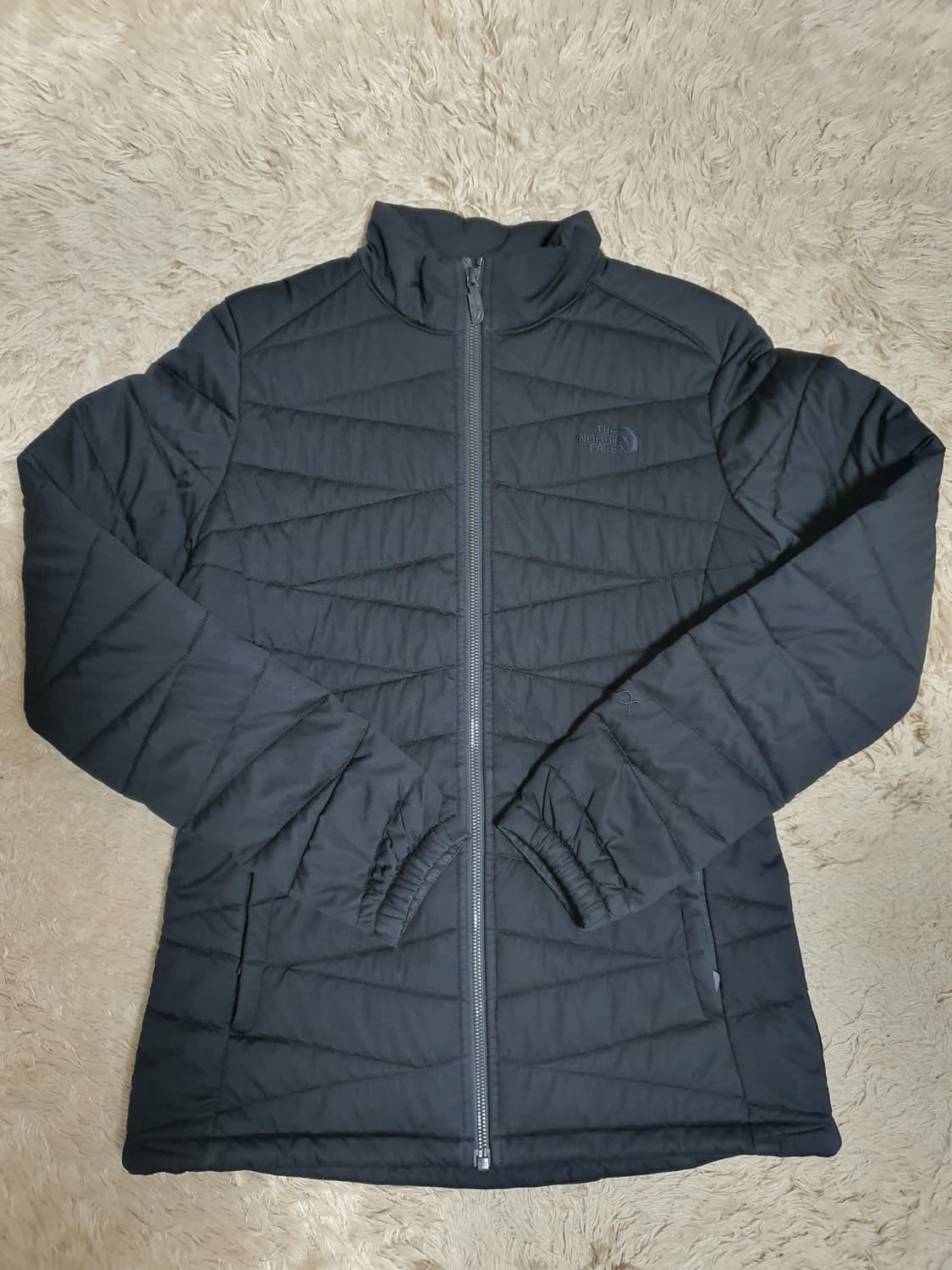노스페이스 경량패딩 상태좋고 깨끗해요 사이즈 90 상품이미지1