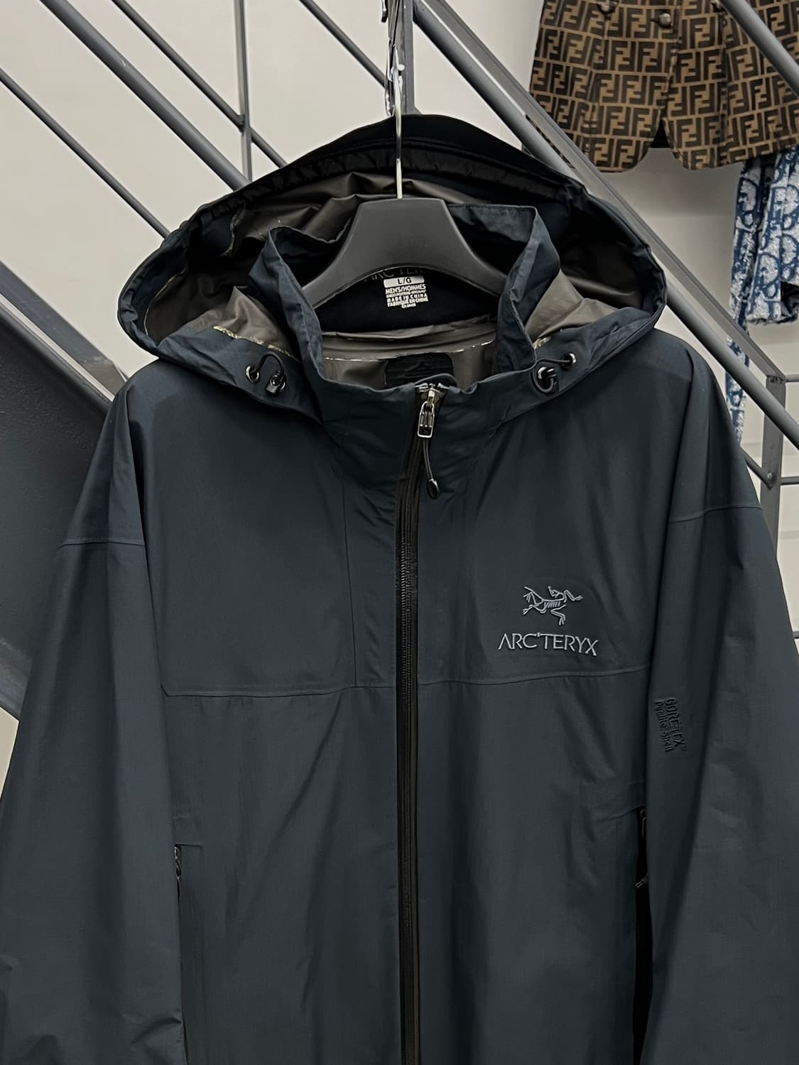 아크테릭스 베타 LT 고어텍스 자켓 상품이미지3