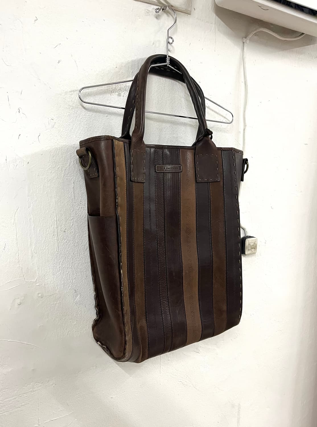 존바바토스 컬렉션 멀티 레더 토트백 상품이미지2