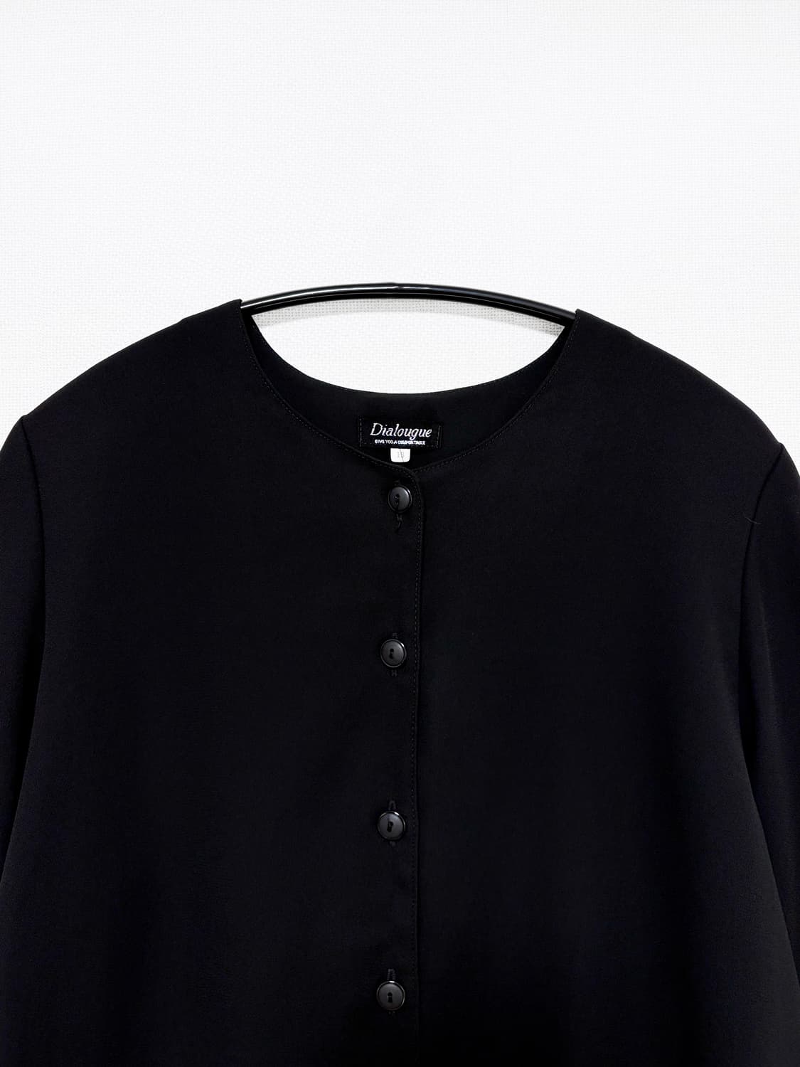 Lace Hem Round Neck Blouse – Black 상품이미지5