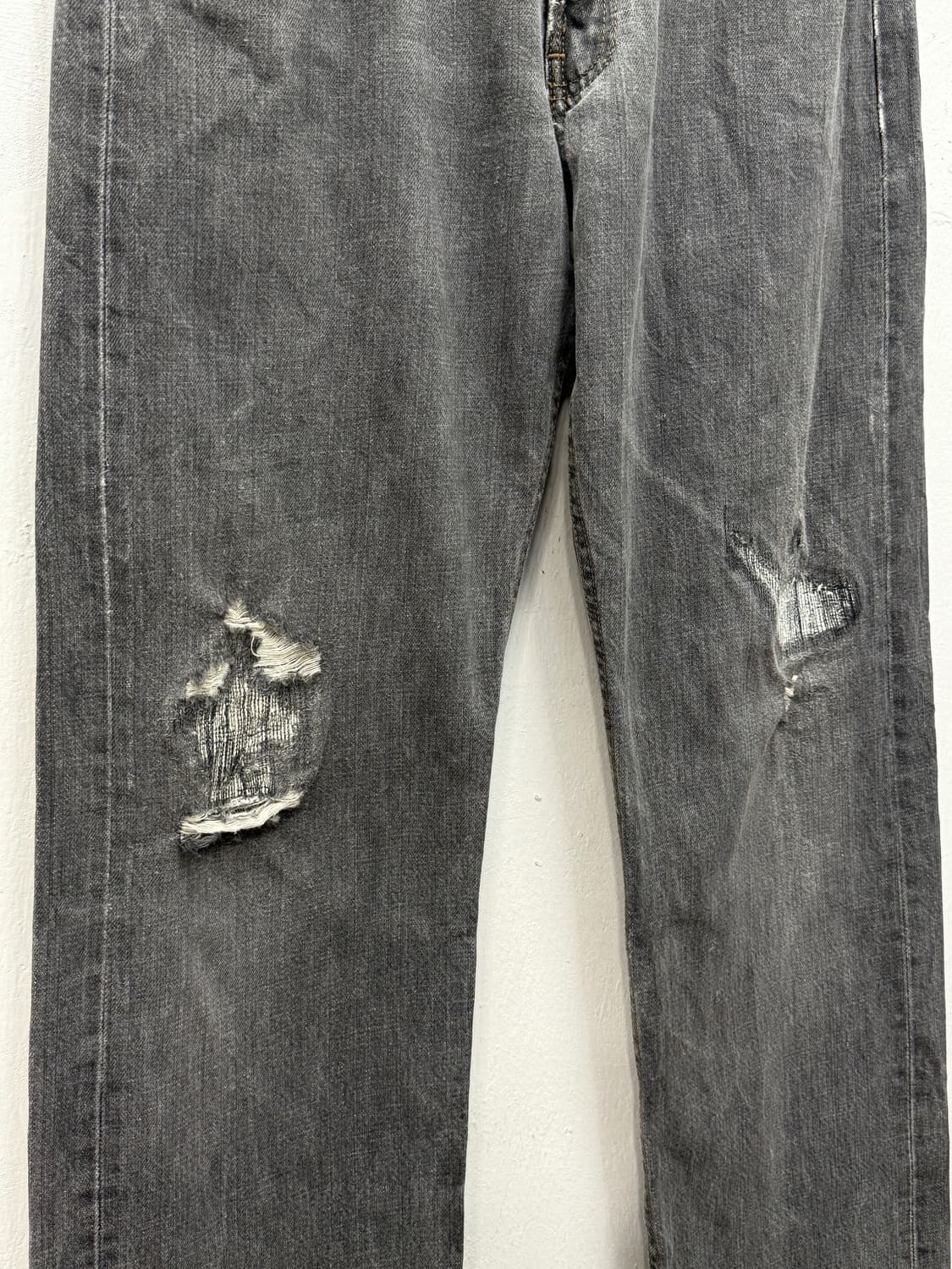 00s Levi’s 501 Distressed Straight Black 상품이미지7