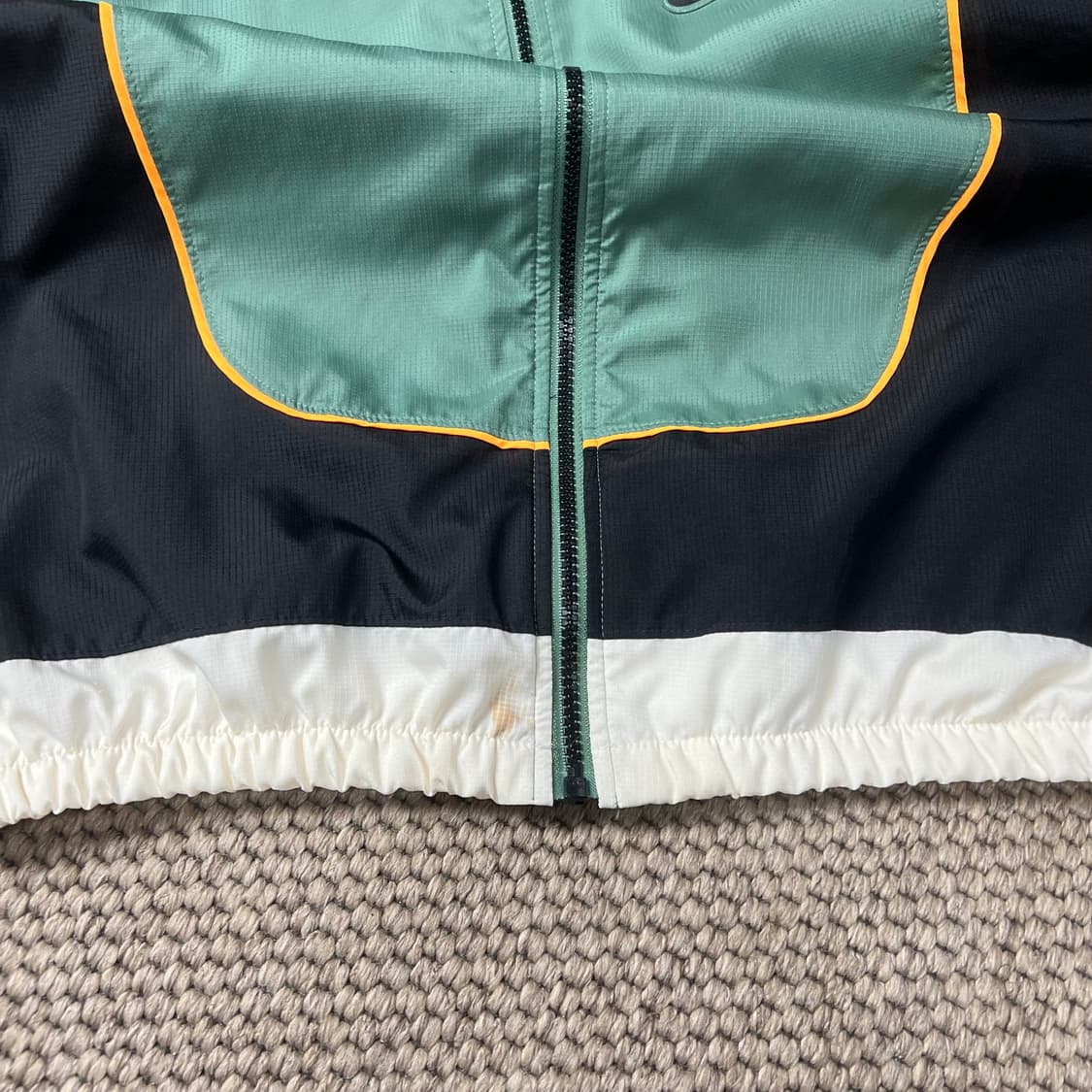 나이키 스로우백 바람막이 M 상품이미지5