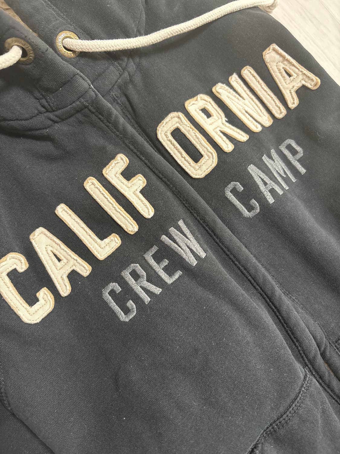 후아유 검정색 기모 후드집업 상품이미지3