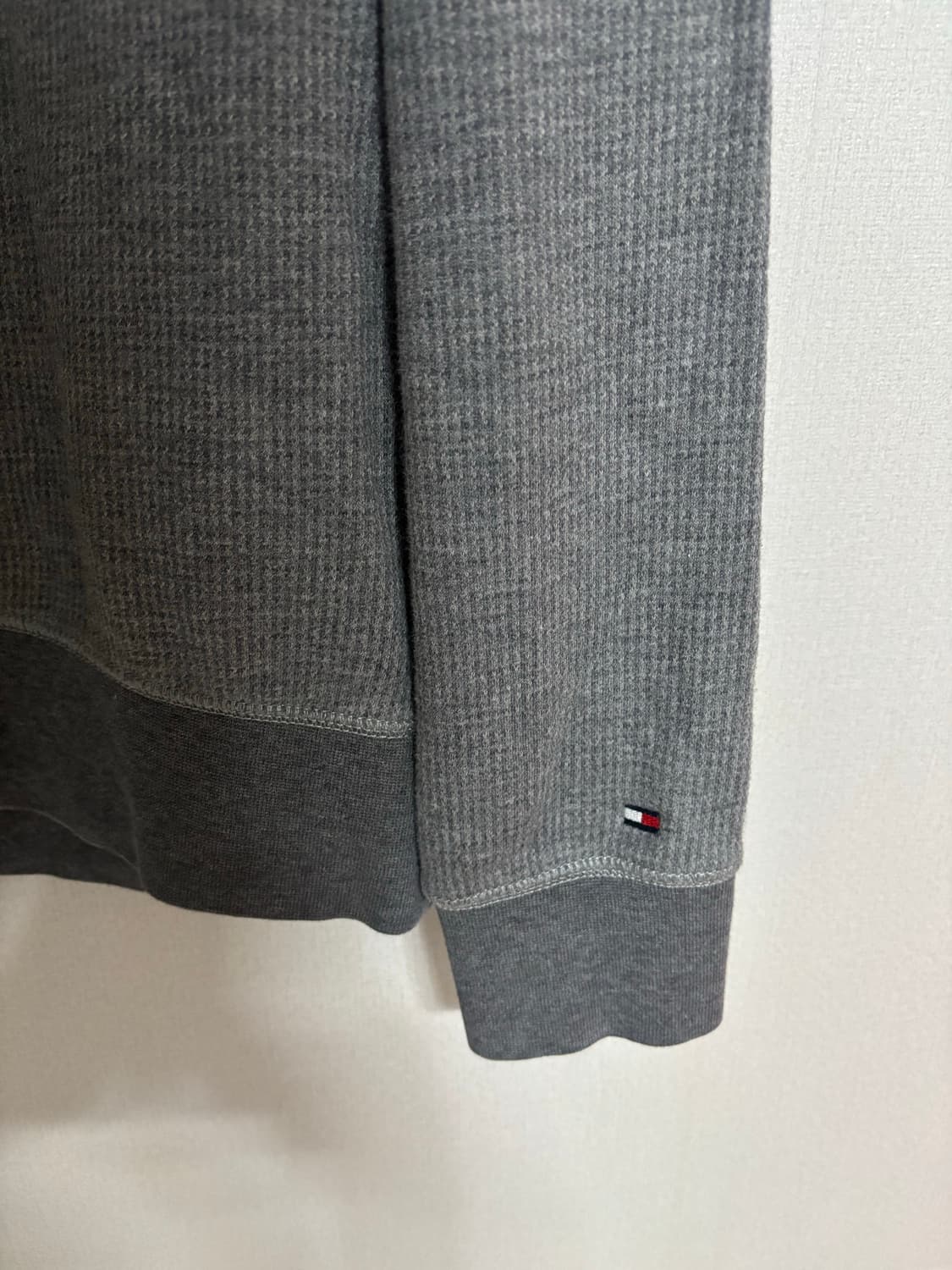 타미힐피거 나일론 패치 맨투맨(남100) 상품이미지3