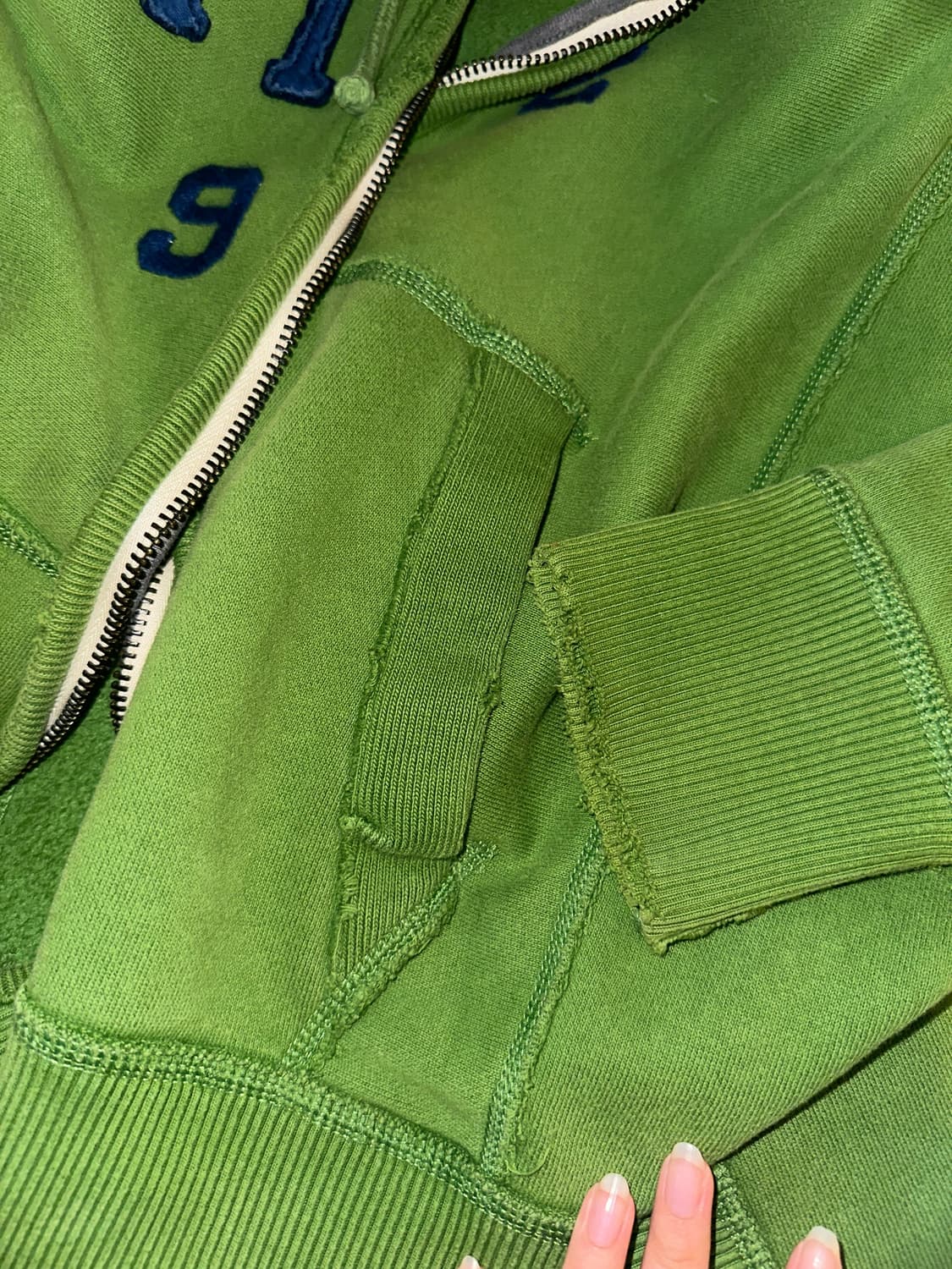 아베크롬비 FITCH green hoodie zip up (희귀템) 상품이미지6