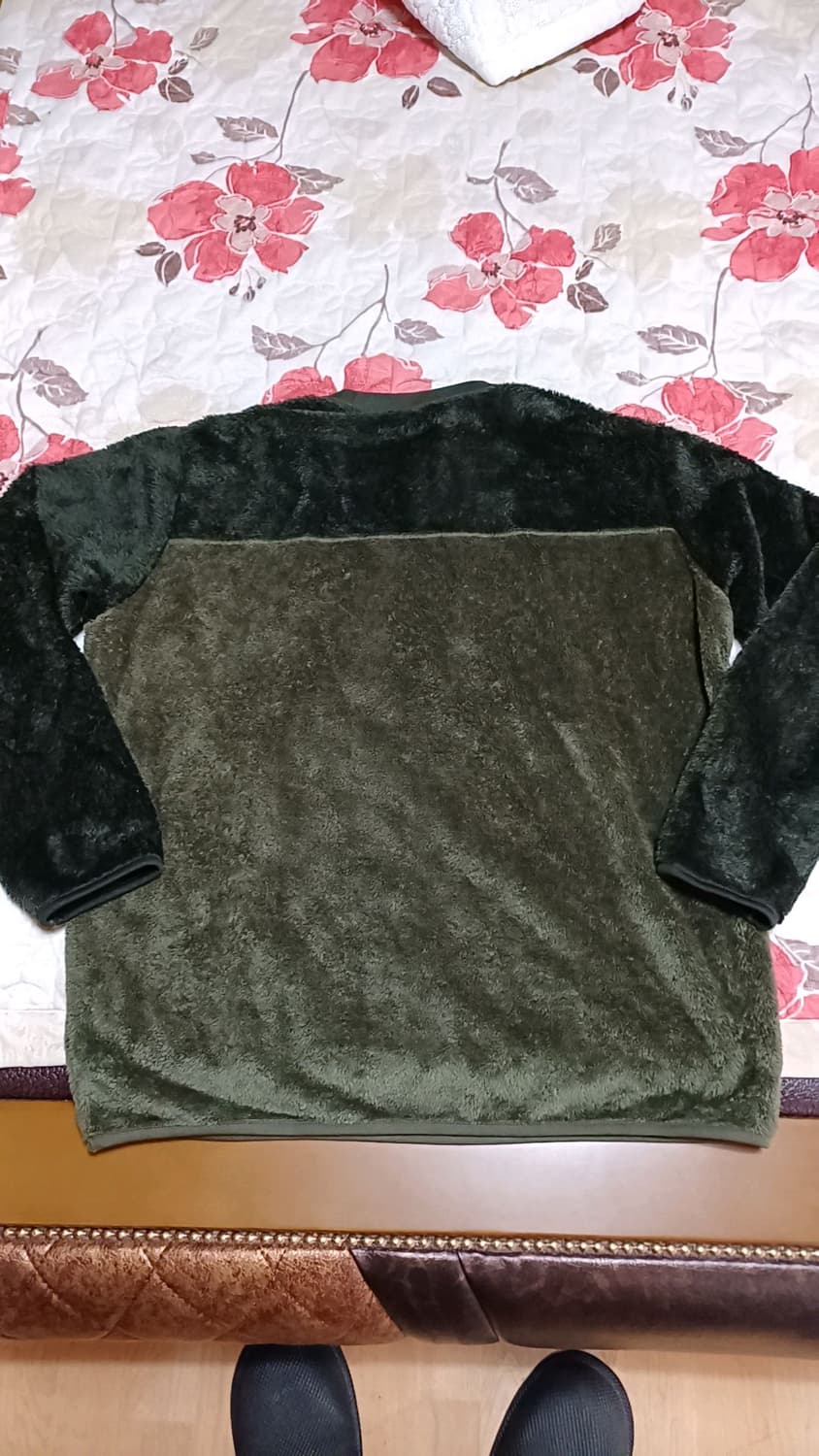 유니클로 후리스긴팔 110 가슴62 기장72 상품이미지5