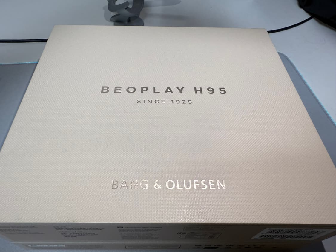 (B&O) 뱅앤올룹슨 h95 헤드폰 골드 색상 상품이미지8