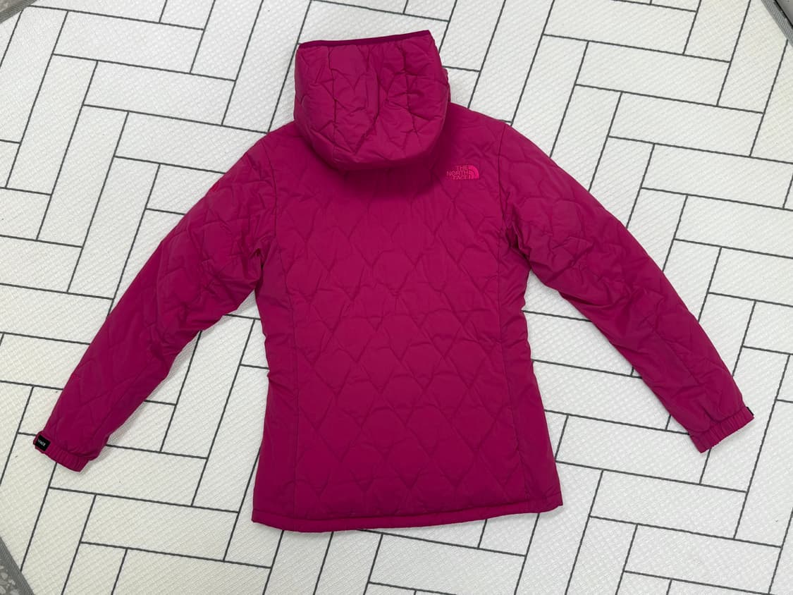 여성 90 M / (새제품) 노스페이스 경량 패딩 브이모션  상품이미지5