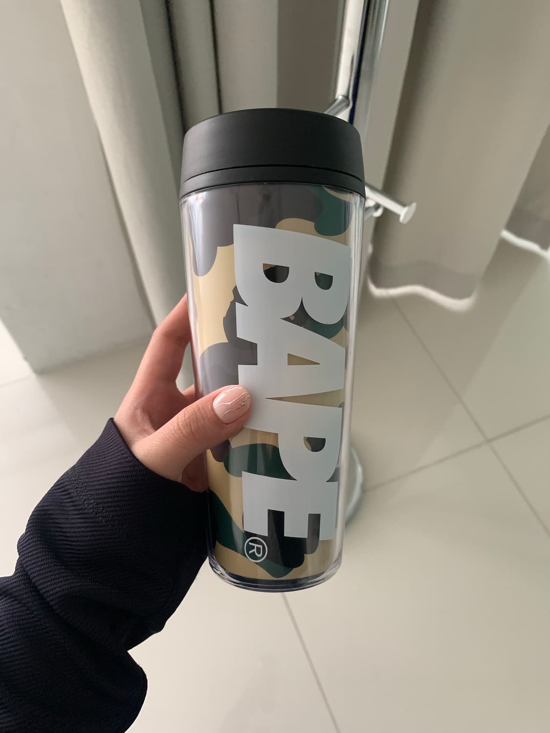 Bape 카모 텀블러 상품이미지2
