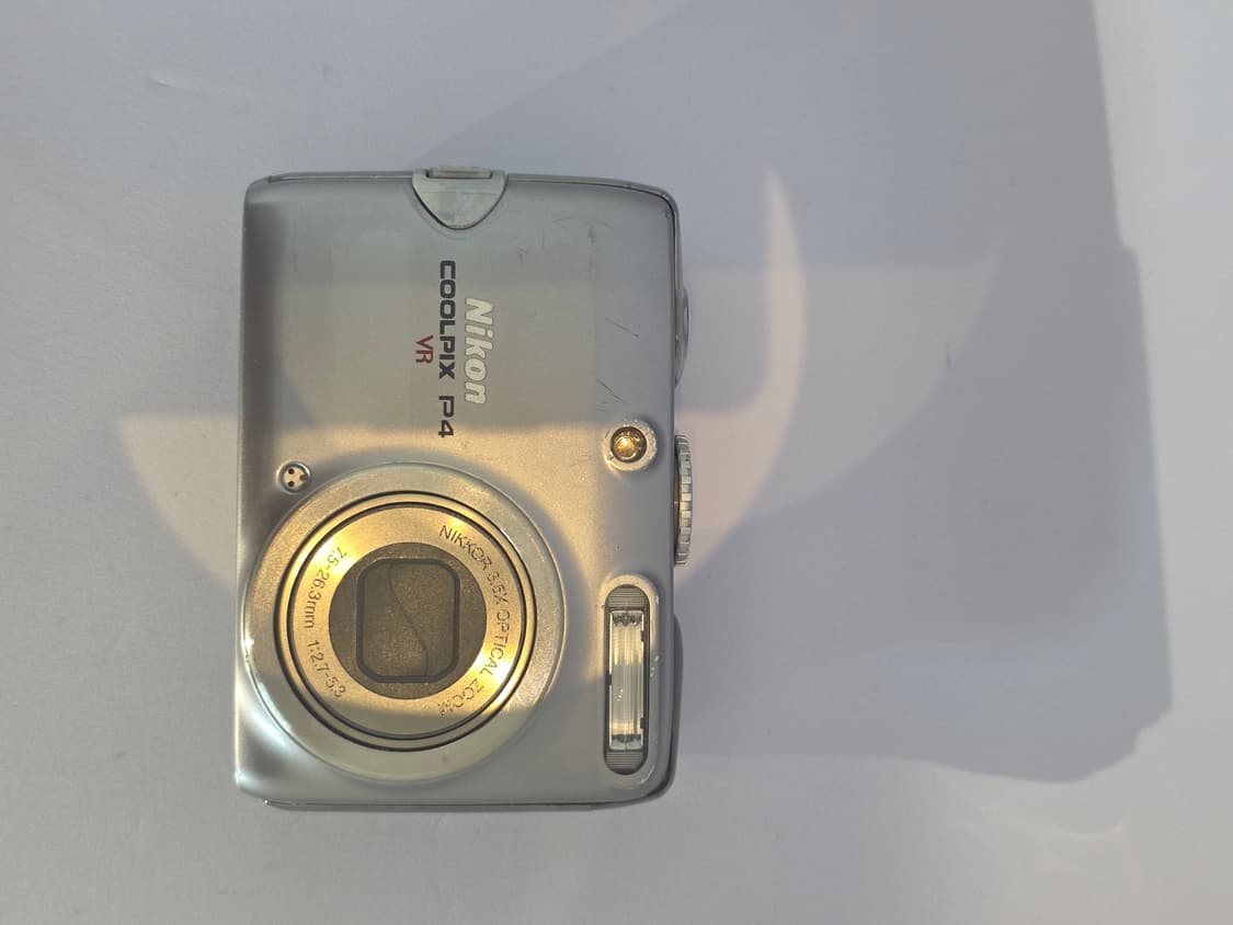A급) 니콘 쿨픽스 P4 VR 실버 디지털 카메라 상품이미지1