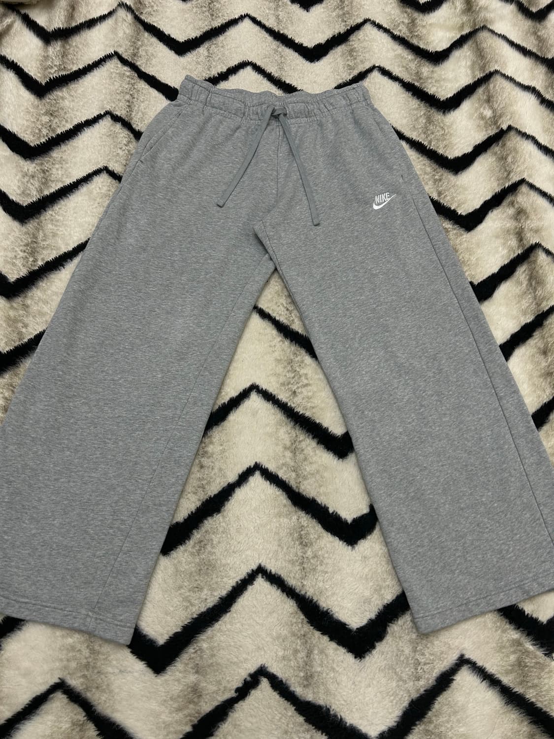 [XL]나이키 클럽 와이드 트레이닝 팬츠/그레이 상품이미지3