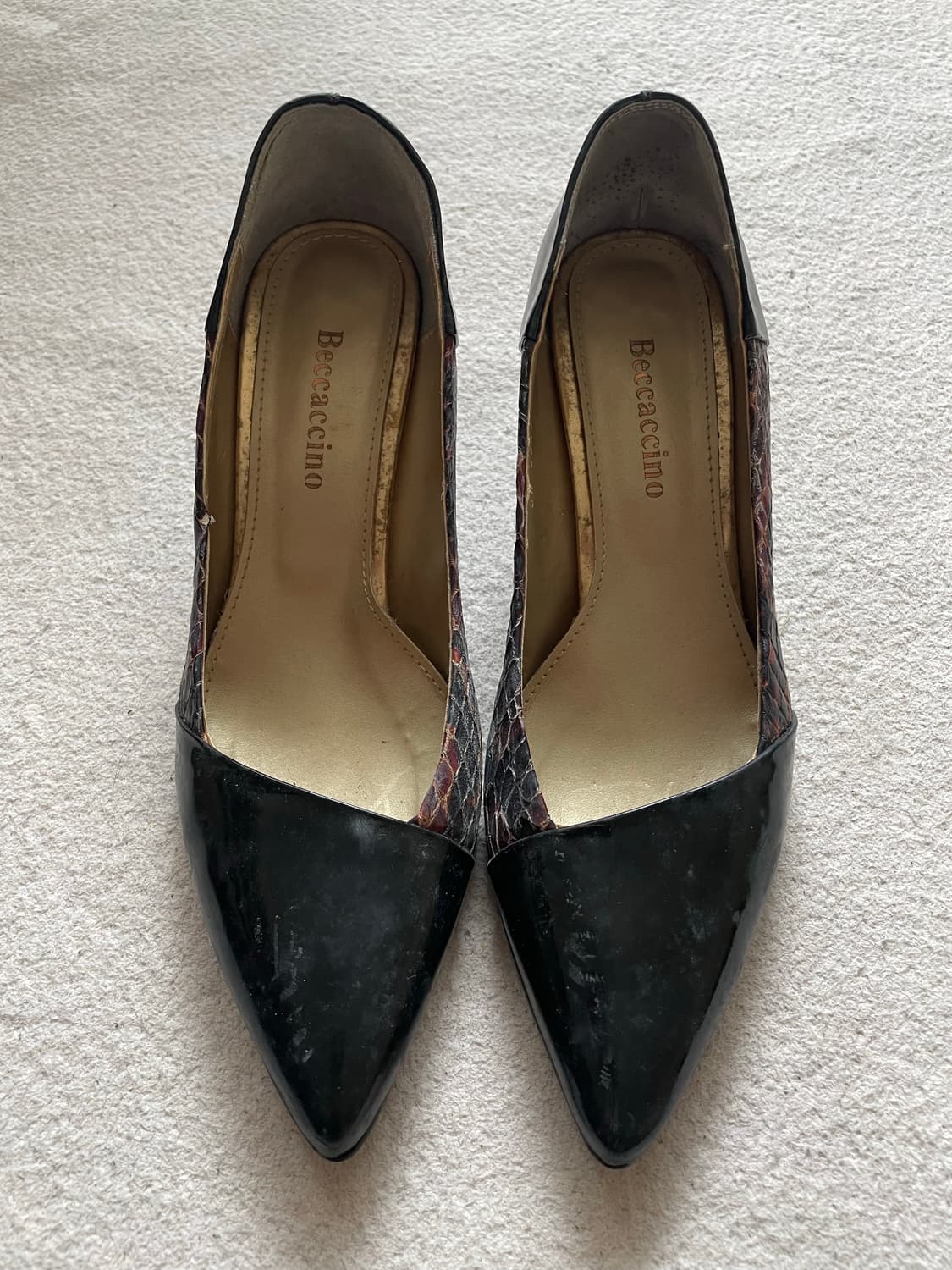 [Beccaccino] 베카치노 에나멜 파이톤 배색 펌프스 상품이미지1