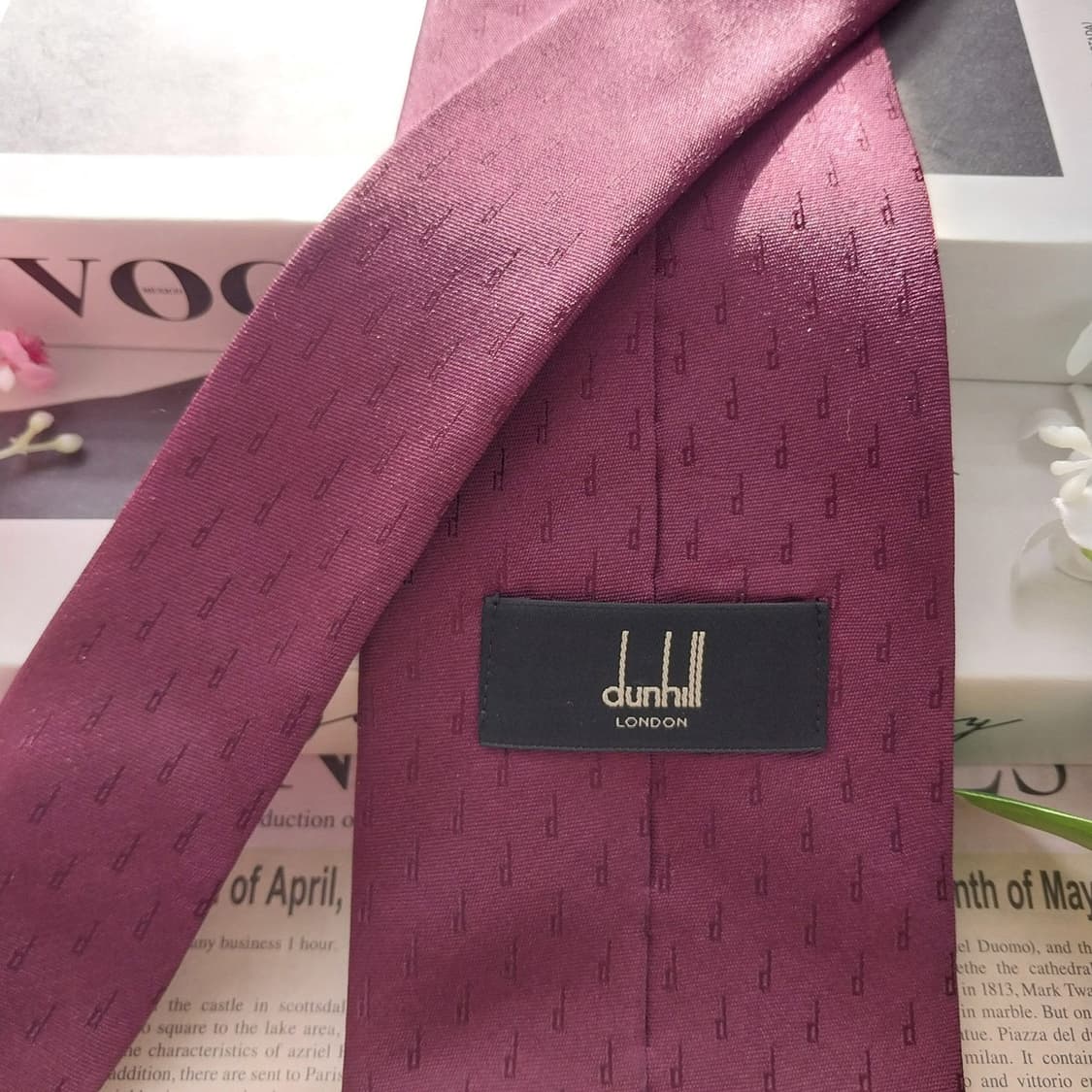 던힐 실크 와인 자카드 로고 넥타이 9.6cm A+등급 K1846
 상품이미지6