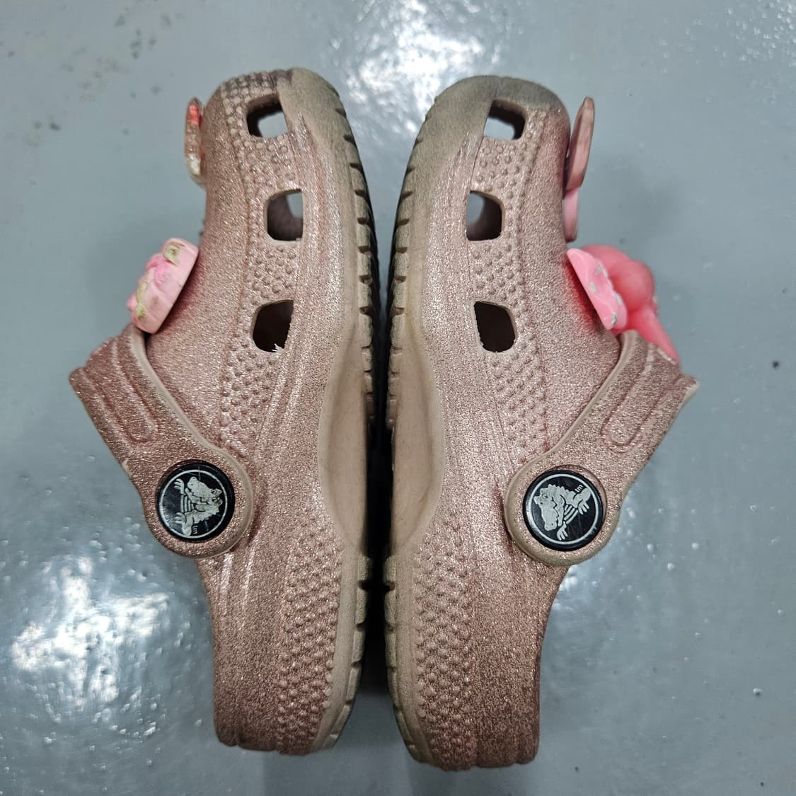 C7 크록스 키즈 글리터 클로그 0401Y 상품이미지5