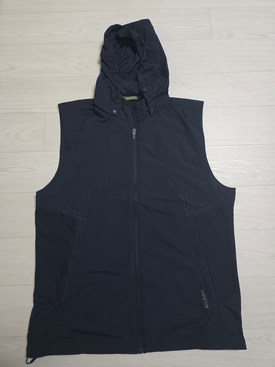 마운티아 조끼 베스트 105사이즈 상품이미지1