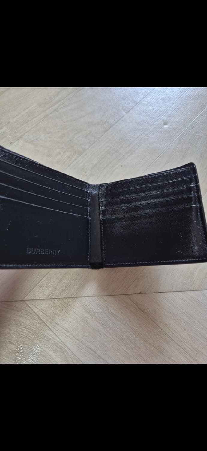 버버리 반지갑 정품 상품이미지2