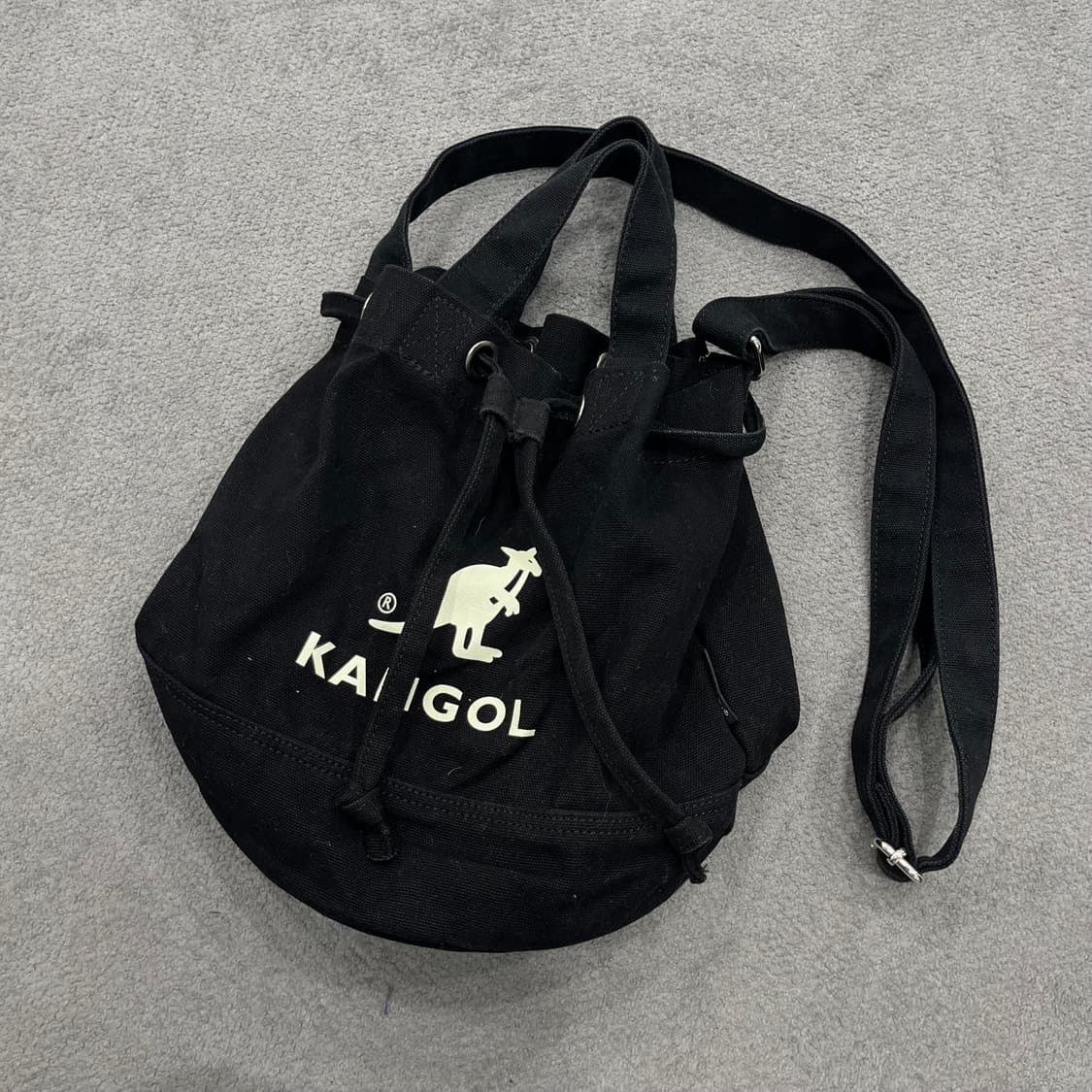 캉골 블랙 버킷백 상품이미지1