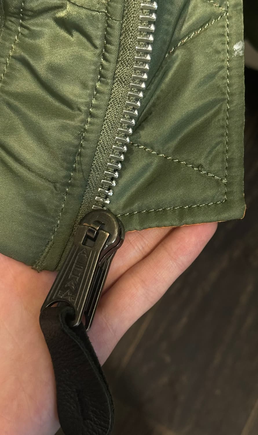 Alpha Industries ma-1 상품이미지4