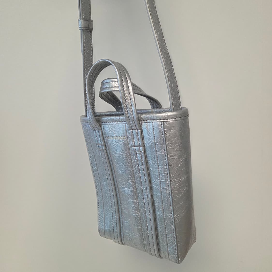 BALENCIAGA 발렌시아가 정품 폰홀더백 미니 크로스백 토트 숄더백 상품이미지10