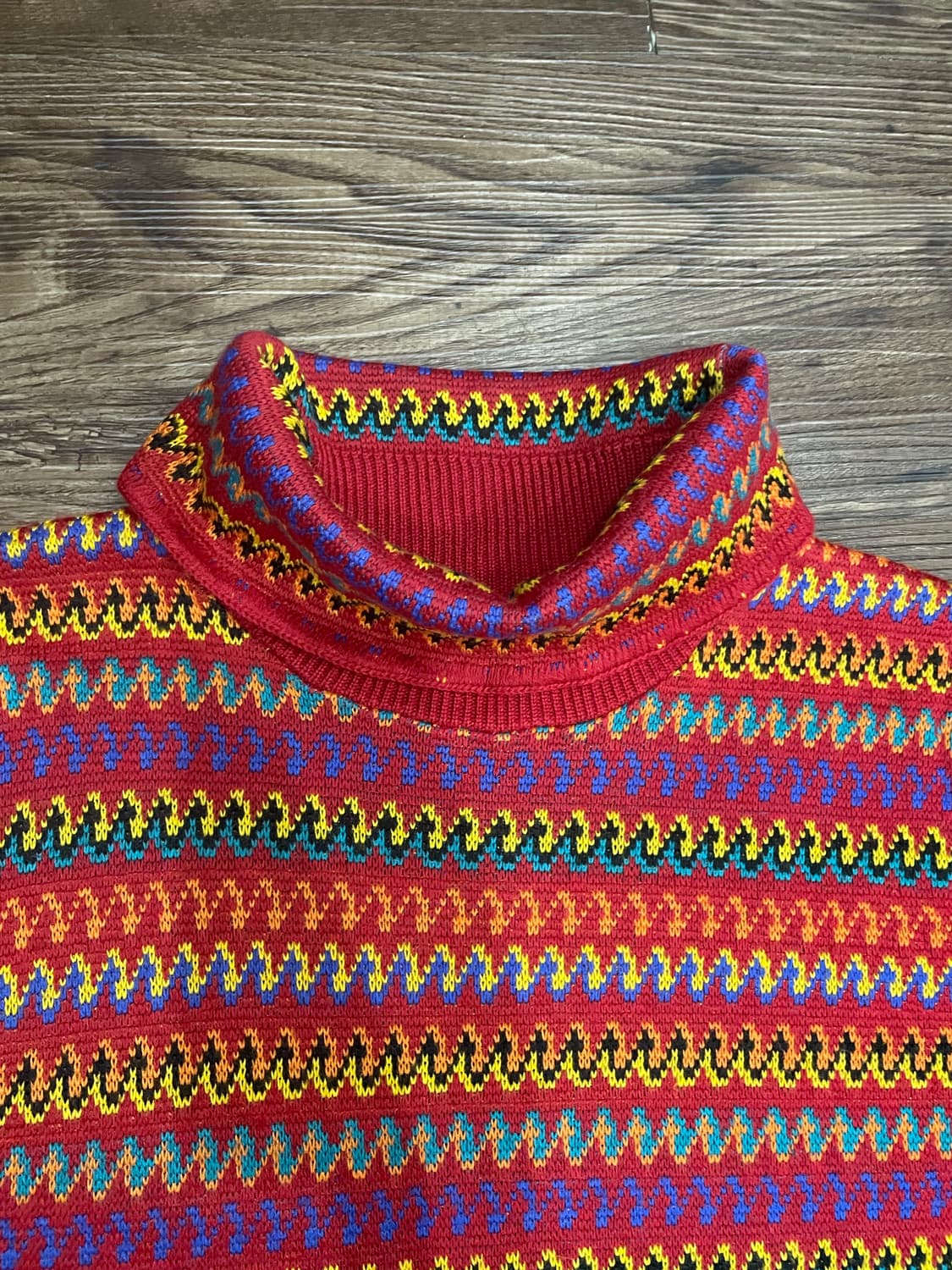 (유일매물) 입생로랑 YSL 일본판 자수로고 패턴 니트 스웨터 상품이미지2