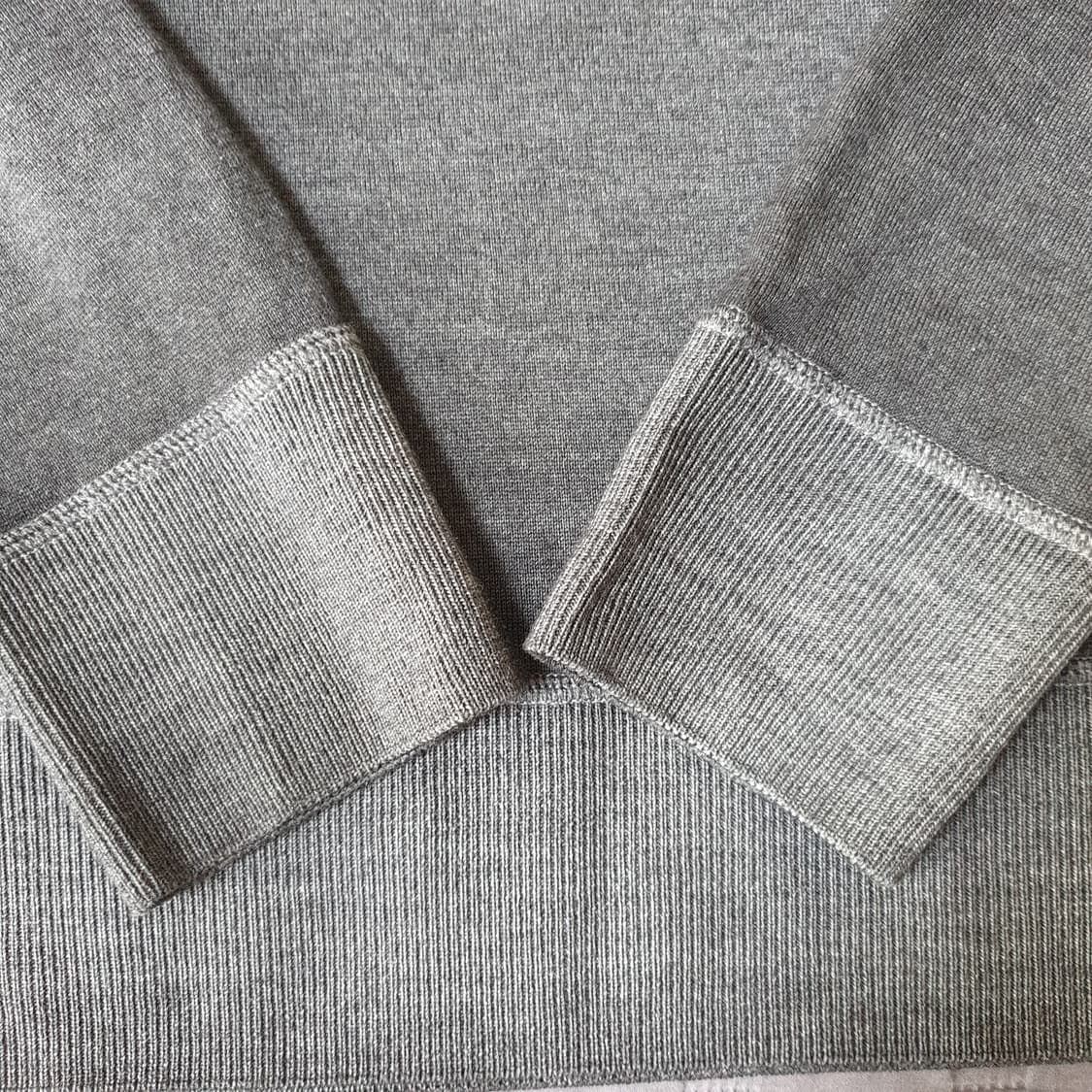 씨피컴퍼니 다잉 워싱 니트 상품이미지3