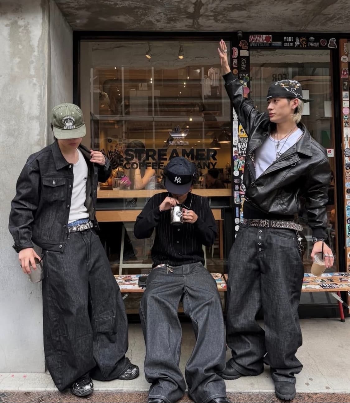 버튼플라이 와이드 생지 데님팬츠 블랙 상품이미지1