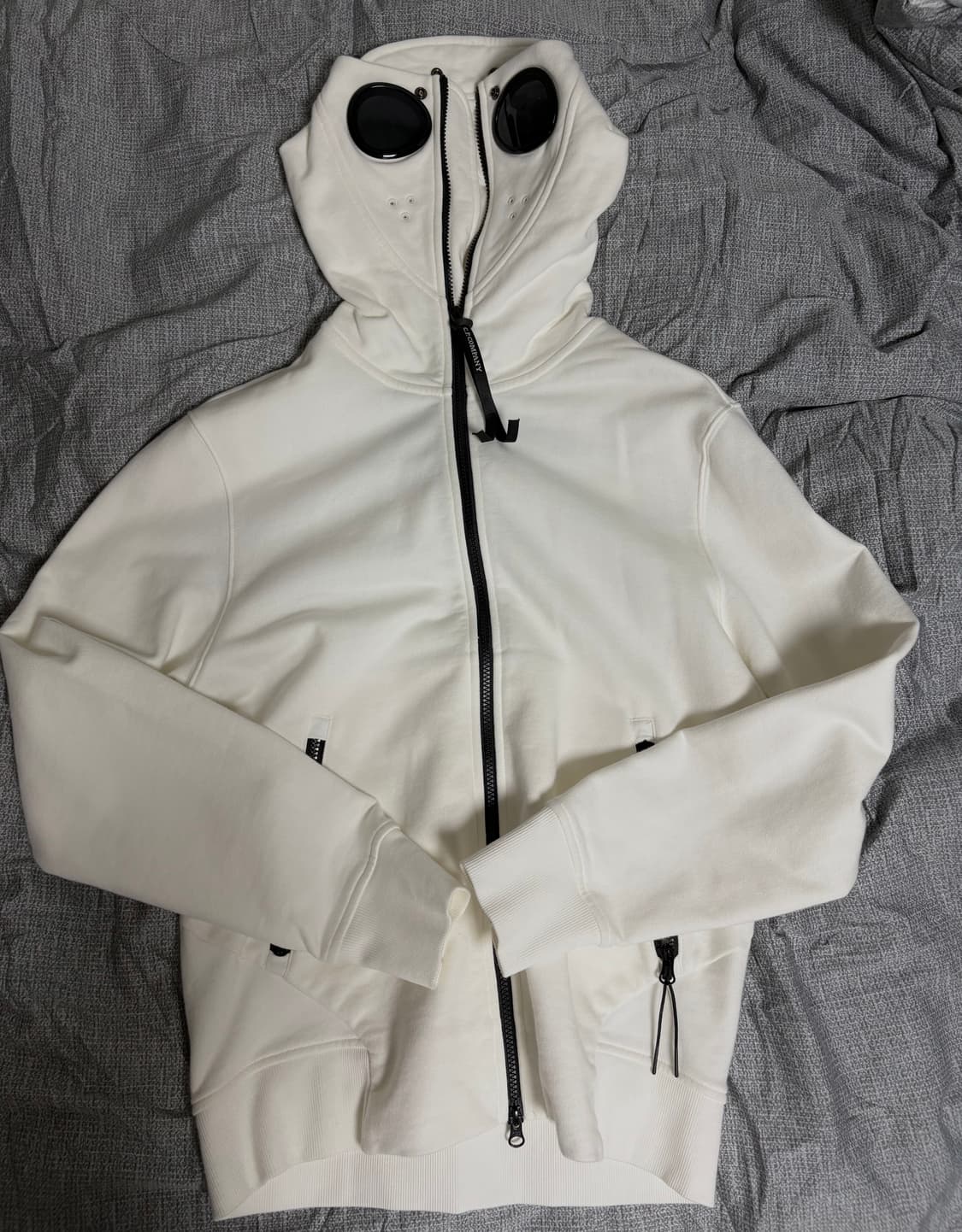 CP컴퍼니 후드집업 아이보리 100 상품이미지1