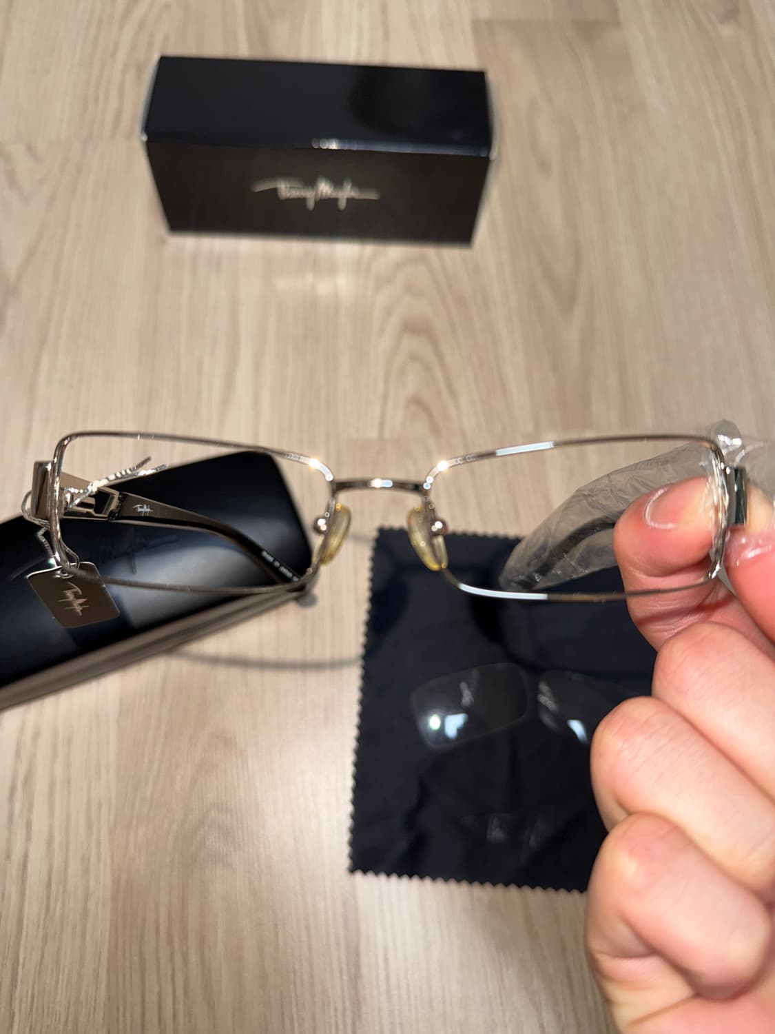 Mugler 뮈글러 실버 스퀘어 긱시크 안경테 상품이미지6