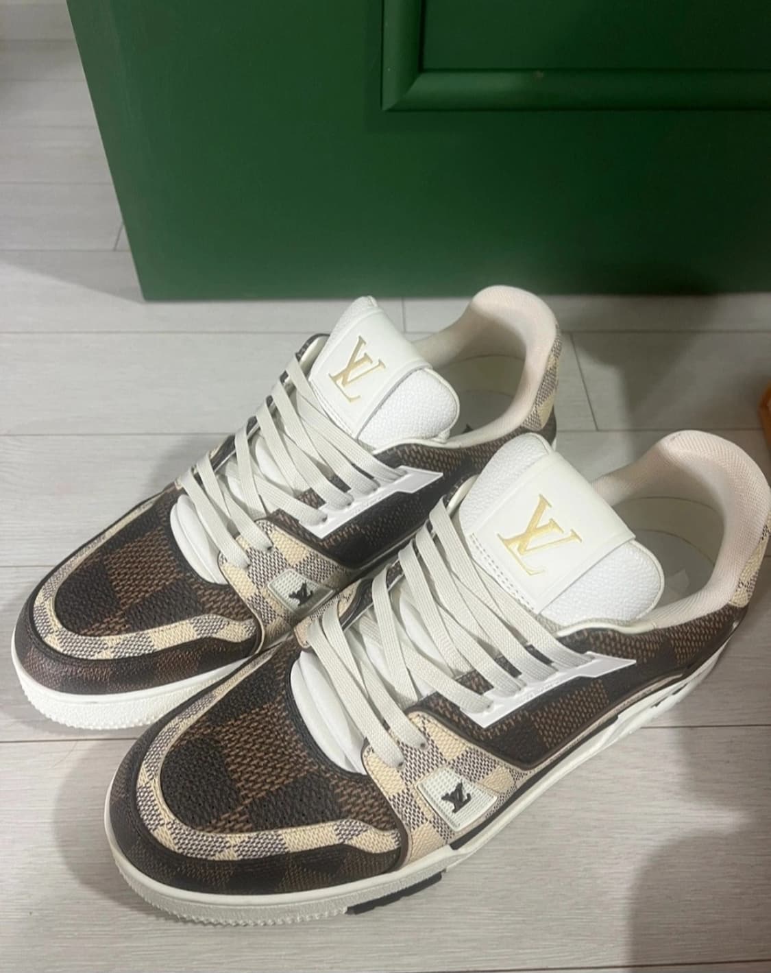 루이비통 LV 트레이너 스니커즈 상품이미지1