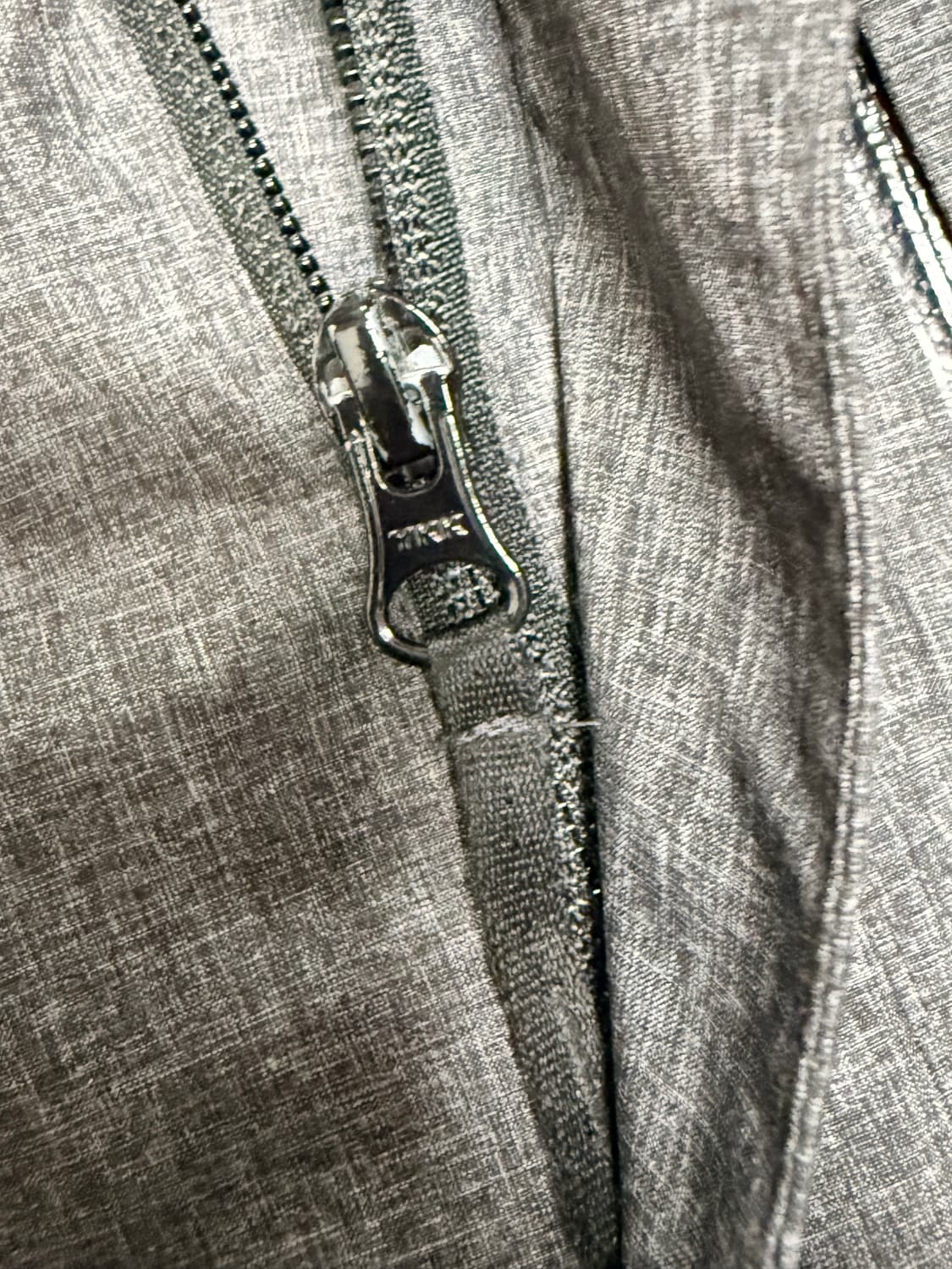 노스페이스노스페이스 그레이 바람막이 자켓 100 상품이미지4