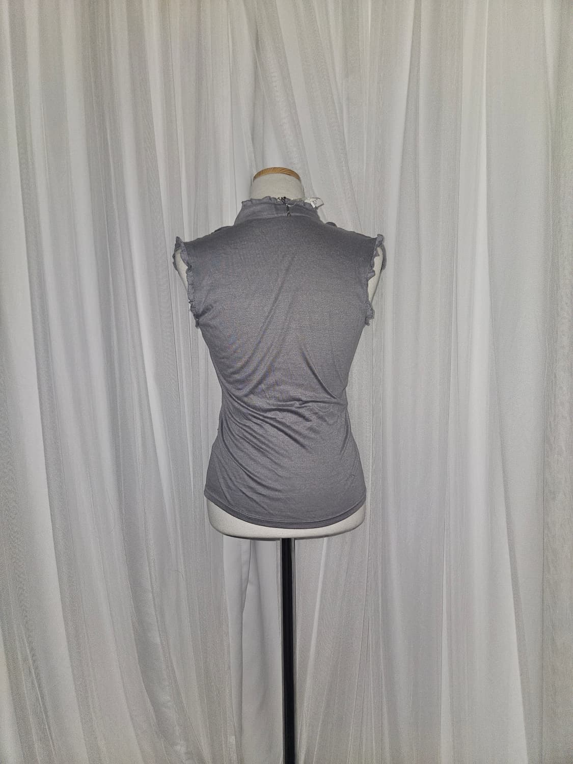 빈티지 로걀 그레이🩶 오네갸루 레이스 퍼프 슬리브리스 탑 상품이미지3