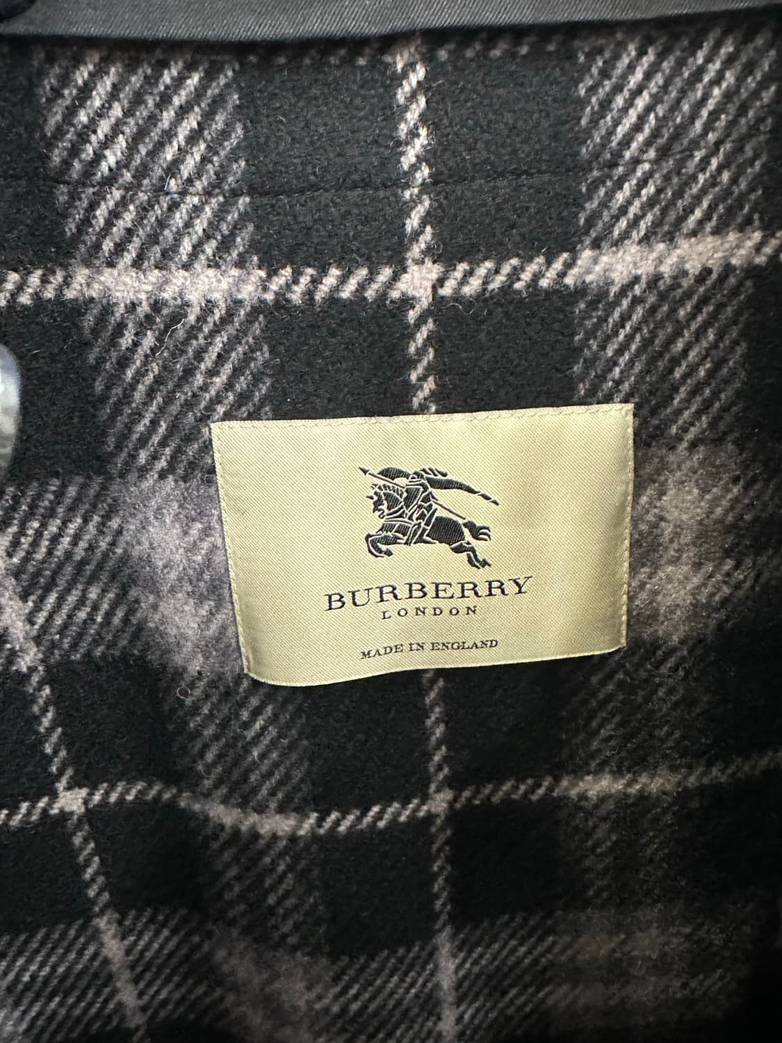 버버리 남성 내피 트렌치 코트 상품이미지7