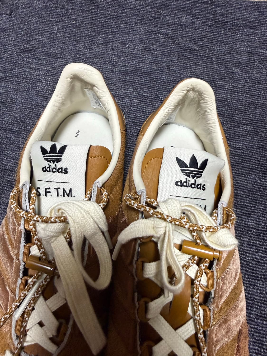 아디다스x송포더뮤트 235 상품이미지4