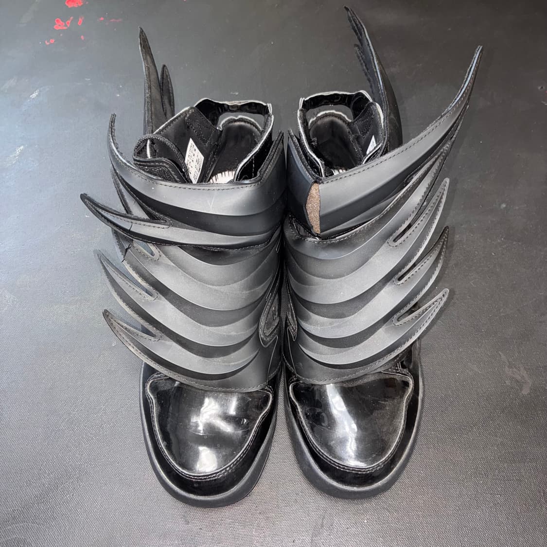 아디다스X제레미스캇 윙스 3.0 다크나이트 상품이미지4