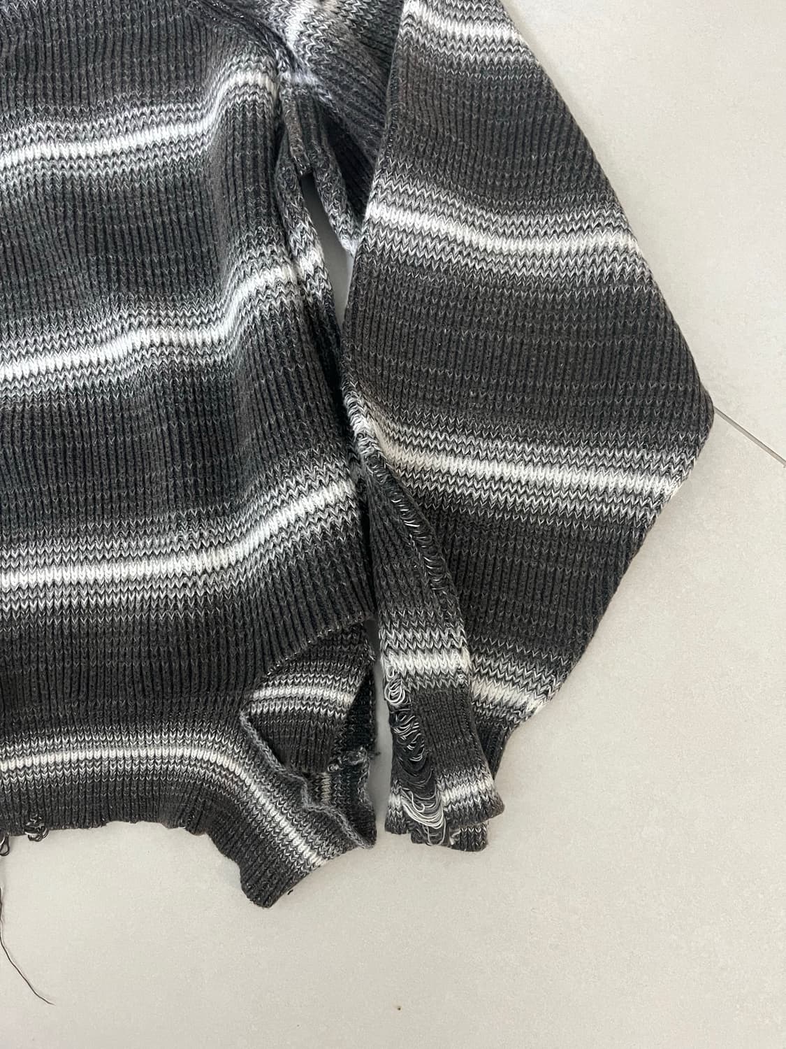 Luudan 루단 데미지드 니트 상품이미지4