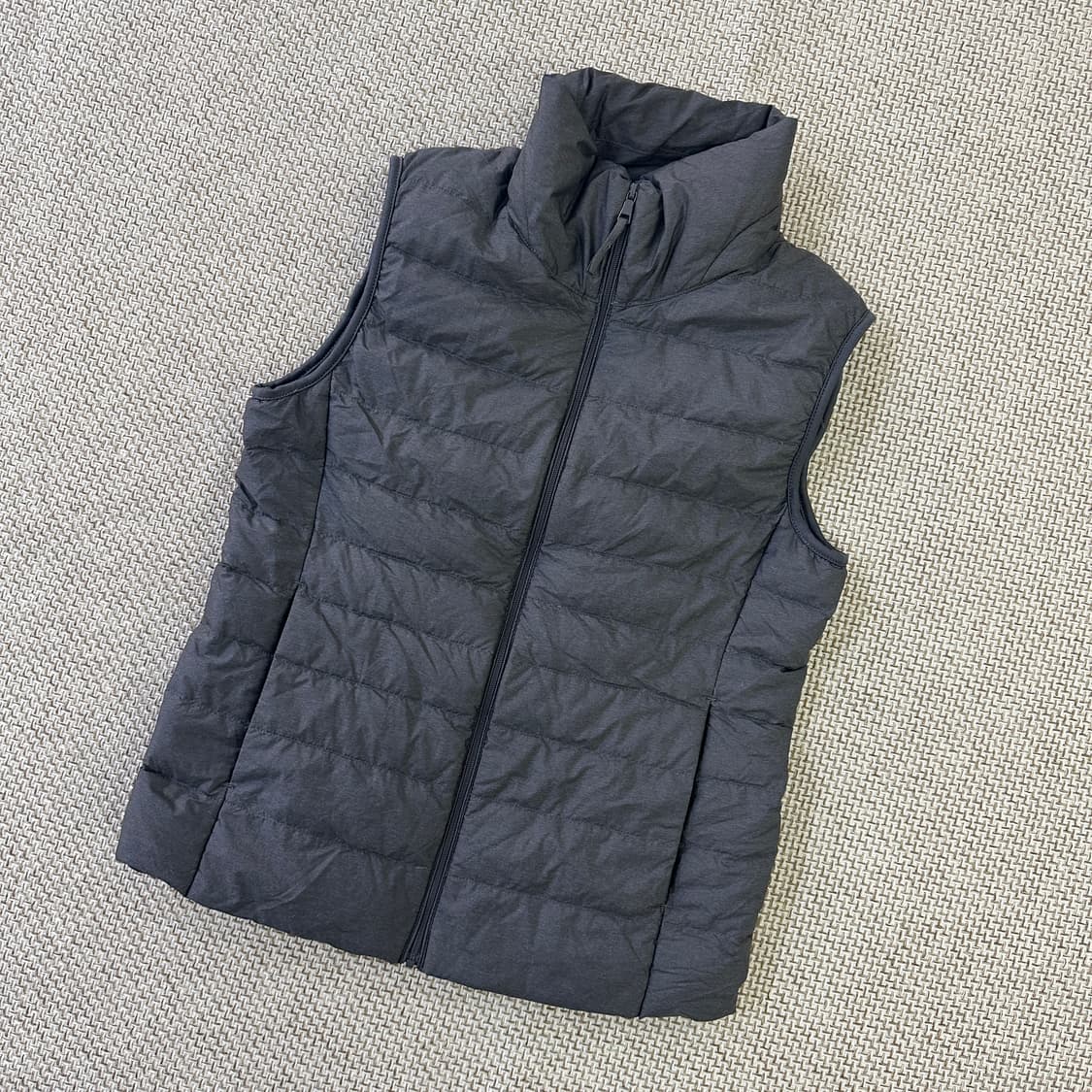 S 유니클로 경량 다운 집업 패딩조끼 0403D 상품이미지1