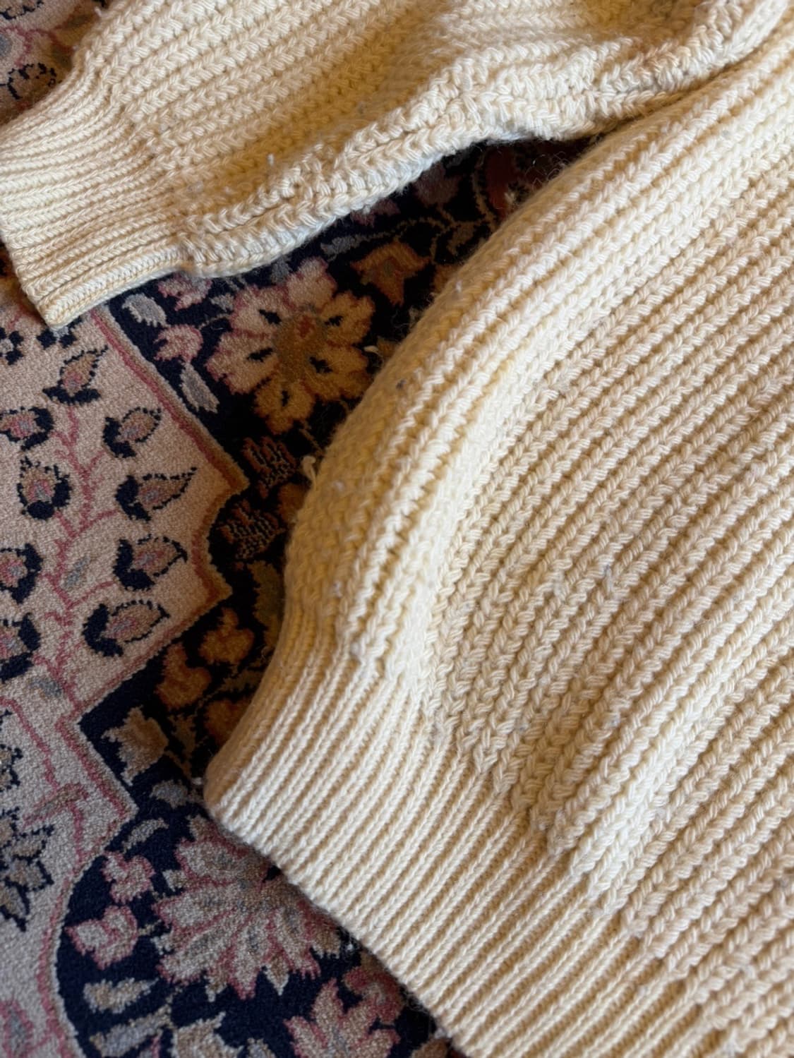 줌벅 래글런 니트 남성100 상품이미지5